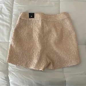 Express High Rise Jacquard Pale Pink Shorts Size 6R thumbnail 2