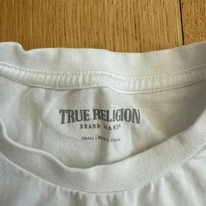 True Religion Tank Top Cropped Size S White Black Red thumbnail 2