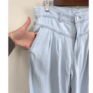 Levi's Women's Premium‎ Women Baggy Featherweight Wide Leg Jeans Blue 30x26 NWOT thumbnail 6