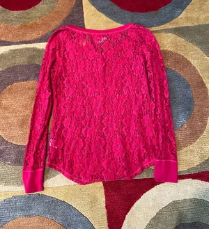 Aeropostale Vintage y2k 90’s style Lace Floral Henley Button Top Dark Pink Large thumbnail 8