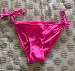 Xhilaration Pink Bikini Bottoms thumbnail 1