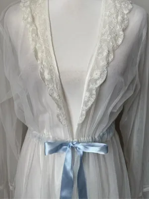Ivory Mesh Bridal Robe White thumbnail 3
