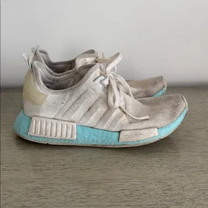 Adidas NMD R1 Sneakers in "White Clear Aqua" Size 7 thumbnail 5