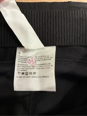 NWT Lululemon Ribbed Softstreme Zip Leg High Rise Cropped Pants 25” Black Size 6 thumbnail 8