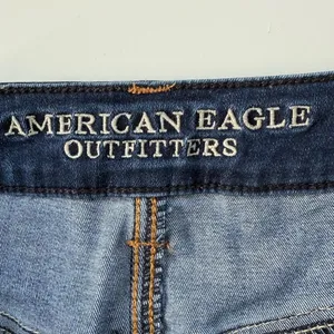 American Eagle Outfitters Women's Blue Denim Shorts Sz 4 thumbnail 6