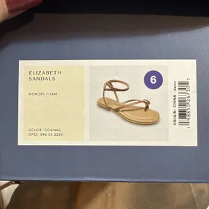Universal Threads Elizabeth Sandals Womens 6 Thong Cognac Flat In Box thumbnail 8