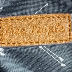 Free People Women's Brown Vegan Faux Leather Zip Closure Clutch Pouch Hand Bag thumbnail 5