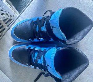 Air Jordan 1 Mid University Blue Black Kid thumbnail 1