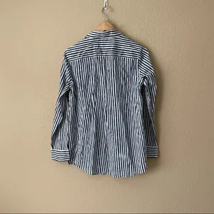 Banana Republic Striped button down Shirt With pockets thumbnail 29