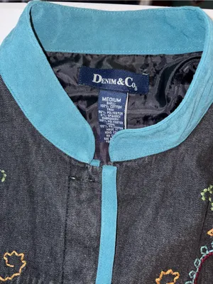 Super Cool Denim & Co Embroidered Denim Jacket thumbnail 7