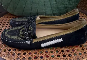 Tod’s Made in Italy Black Suede Chartreuse Western Embroidered Loafer Moccasins thumbnail 1