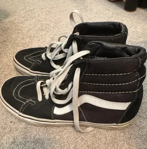 Hightops thumbnail 1
