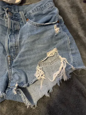 Levi’s 501 High-Rise Shorts Women’s thumbnail 2