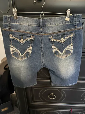 Rue 21 size 13/14 embellished denim jean shorts thumbnail 2