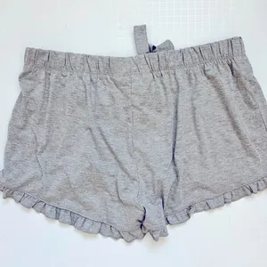 NWT Love to Lounge PJ shorts, size M thumbnail 4