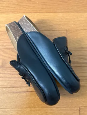 Tory Burch Leather Bow Mules in Black thumbnail 4