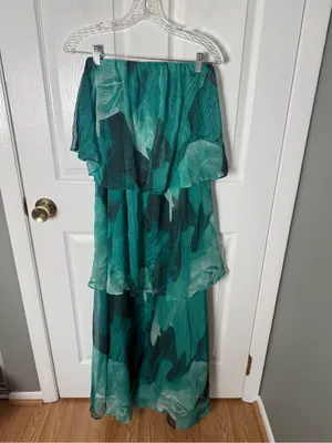 Petal & Pup Bloom Straplessy Maxi Dress in Green XS thumbnail 2