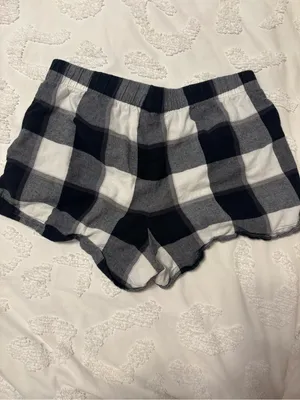 stars above Black and White Plaid Lounge Shorts thumbnail 2