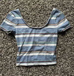 Aeropostale Crop Top thumbnail 1
