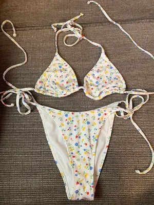 PacSun Bikini thumbnail 2