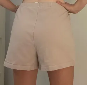 Sweatshorts thumbnail 2