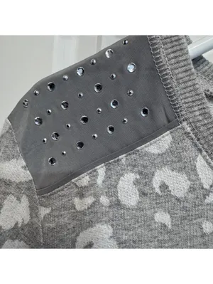 Chico's Collection Jacquard Print Gray Sweatshirt Studded Shoulders 3 (Size XL) thumbnail 4