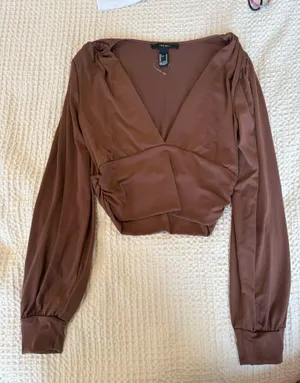 Forever 21 long sleeve brown crop top thumbnail 1
