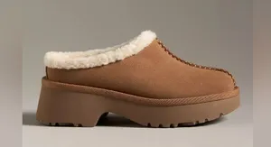 UGG® New Heights Cozy Clogs size 9 thumbnail 1