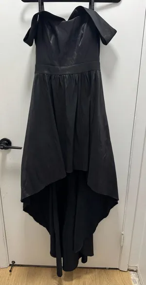 B Darlin Black Off-Shoulder Asymmetrical Hi Low Evening Cocktail Dress US 5/6 thumbnail 1