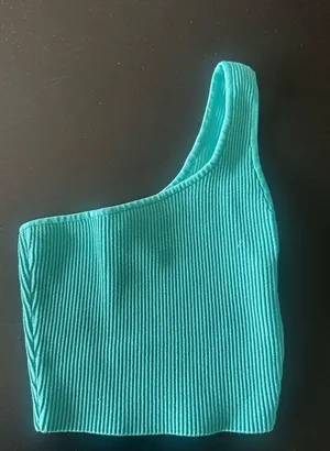 Aritzia Top thumbnail 1