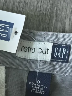 Gap Women’s Grey Chino Shorts thumbnail 3