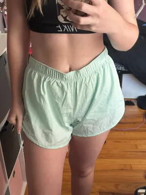Shorts thumbnail 1