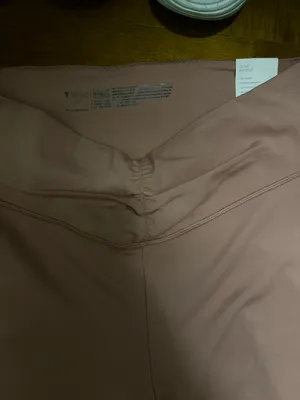 Victoria's Secret Yoga Pants thumbnail 3