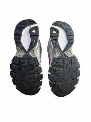 Nike Women’s Initiator thumbnail 7