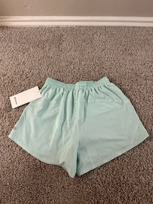 Lululemon Shorts 3" thumbnail 3