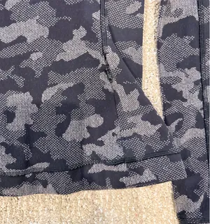 Lululemon Thermal Long Sleeve thumbnail 5