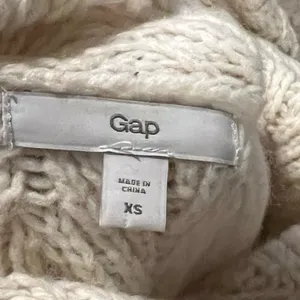 Gap Women's Cowl Neck Sweater Cream Ivory White Size X Small soft thumbnail 2