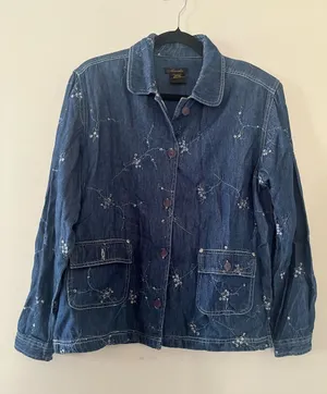 Vintage 100% Cotton Floral Embroidered Denim Jacket Medium Cottagecore Prairie thumbnail 1