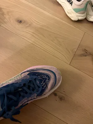 Hoka Shoes Running Women’s thumbnail 4