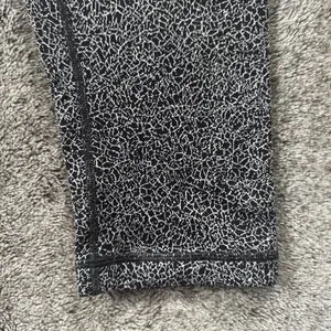 Lululemon Wunder Under Hi-Rise 1/2 Tight Sz 8 thumbnail 4