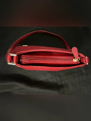Liz Claiborne Scarlet Red Embossed Snake-Effect Crossbody Bag Purse thumbnail 9