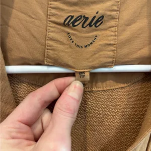 NWOT Aerie Tan Quarter-Zip Pullover thumbnail 5