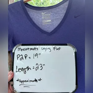 Nike Women's Dri-Fit T-Shirt Size Medium, Purple thumbnail 3