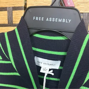 Free Assembly Green And Navy Stripe Turtle Neck‎ Top Size Small thumbnail 4