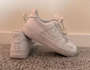 Nike Air Force 1 White Sneakers Low Women’s thumbnail 1