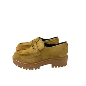Marc Fisher Moccasin Loafers Yellow Mustard Suede Platform Lug Sole NWB Size 7.5 thumbnail 4
