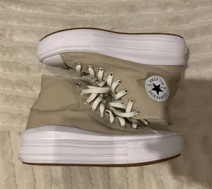 Tan Size 8 thumbnail 1