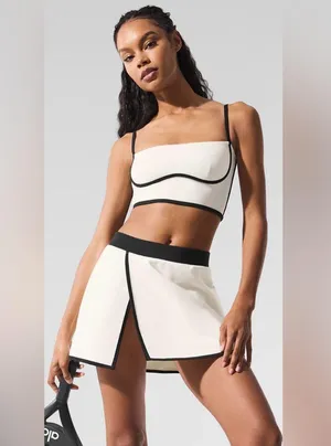 Alo Yoga NWT Airbrush Streamline Bra Tank Top Ivory Black Size S thumbnail 1