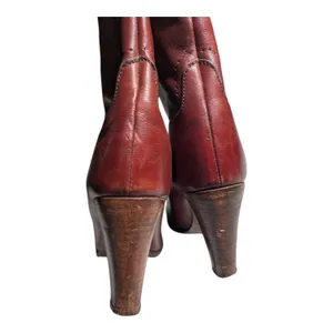 Vtg 1970s Made in Uruguay Burgundy Leather Pointed Toe Short Western Boots 6.5 thumbnail 3