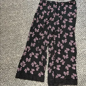 Victoria's Secret Heavenly by Black Pink Butterfly Two Piece Pajama Sleep Set thumbnail 3